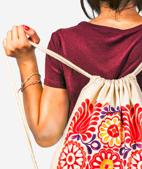 Bavlneny vak V zahrade tulipanov