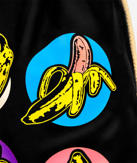 Bavlnený-batoh-4-fázy-života-Warholovho-banánu-3-detail-na-banán