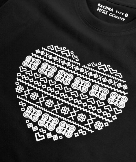 Čičmany-ornament-v-tvare-srdca