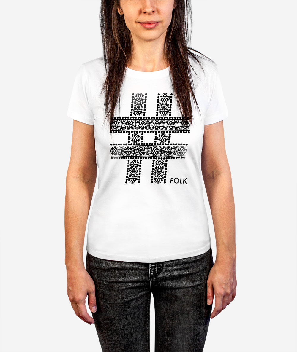 Dámske-tričko-Detviansky-Hashtag-Biele---žena