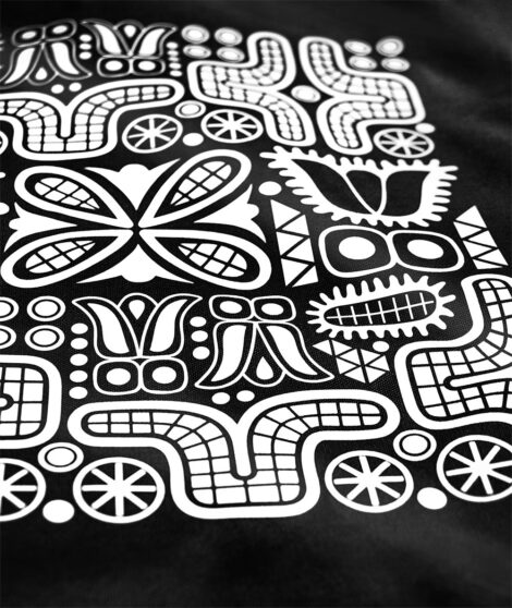 Folklórny-motív-Detvanka-Čierny---Detail-ornamentiky-z-Detvy