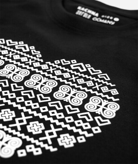 Slovenské-Folklórne-tričko-Čičmanské-srdce