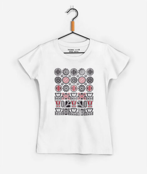 Dámske-folklórne-tričko-Na-tej-Detve---Biele---vešiak