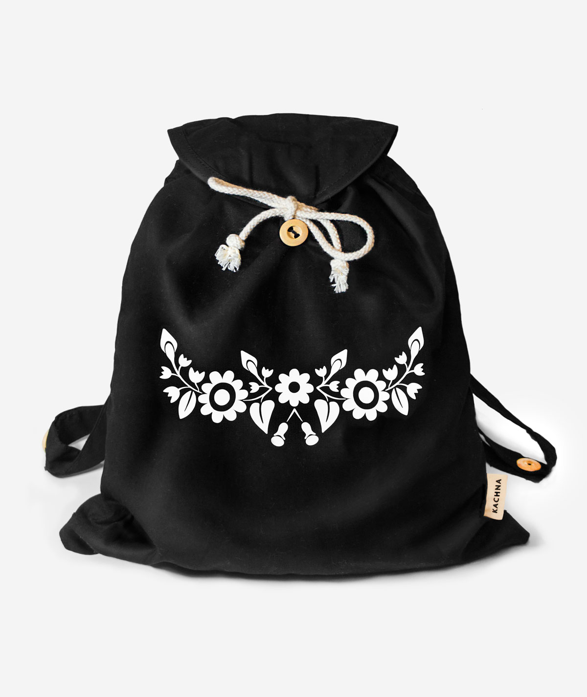 Batoh-čierny-Trenčianske-kvietky-sashe